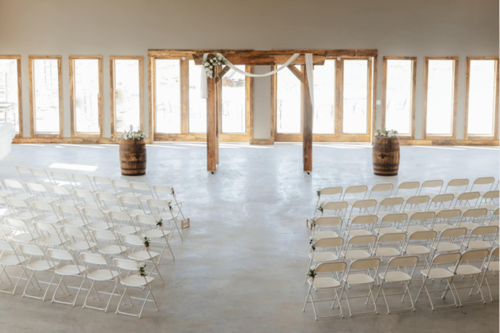 Rustic Barn Setting for Any Occasion